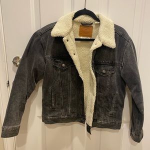 Black Levi’s Jean Jacket